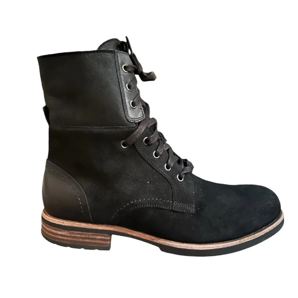 Men's UGG Black Lace-Up Boots Size 11 — Comfortable Rubber Sole